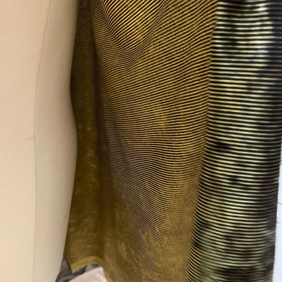 One size fits most metallic velvet poncho custom overs shirt - Picture 5 of 8